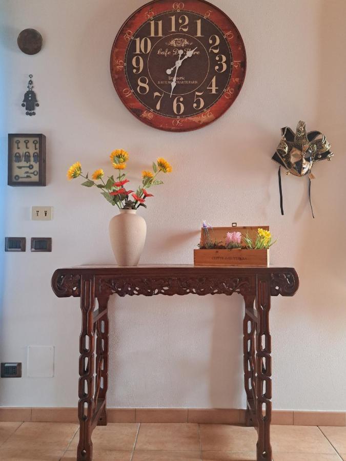Casa Maya San Martino Alfieri エクステリア 写真
