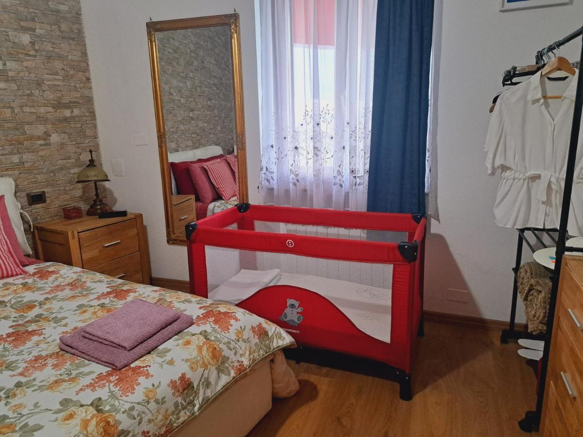 Casa Maya San Martino Alfieri エクステリア 写真