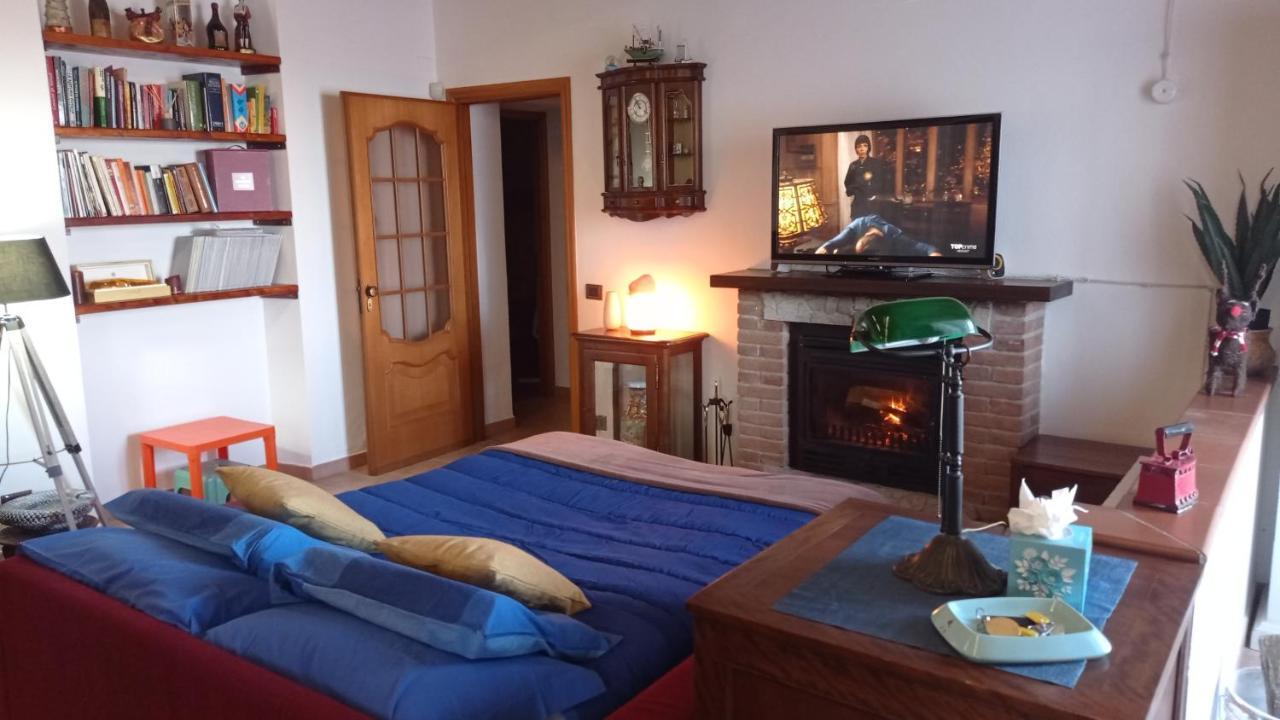Casa Maya San Martino Alfieri エクステリア 写真