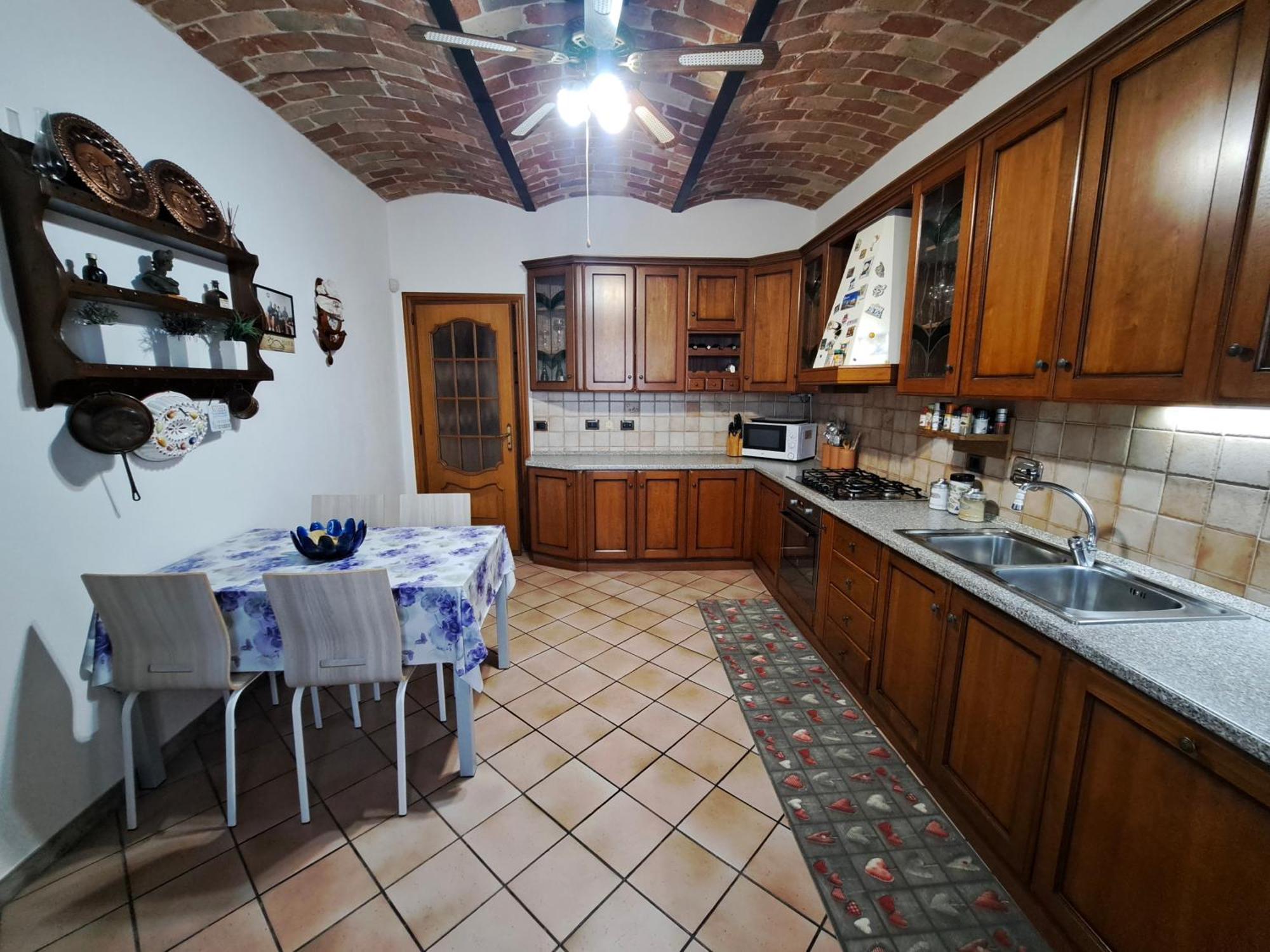 Casa Maya San Martino Alfieri エクステリア 写真