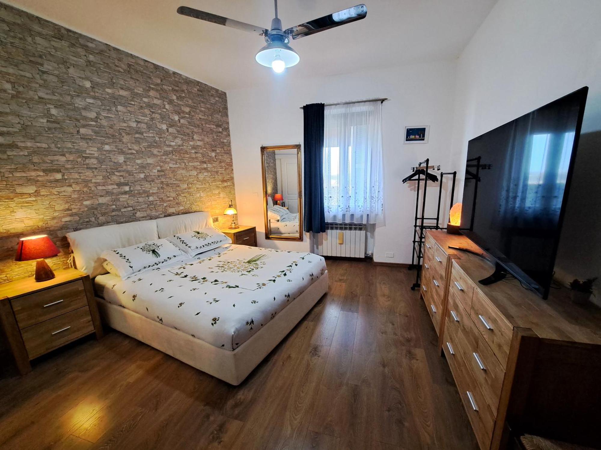 Casa Maya San Martino Alfieri エクステリア 写真